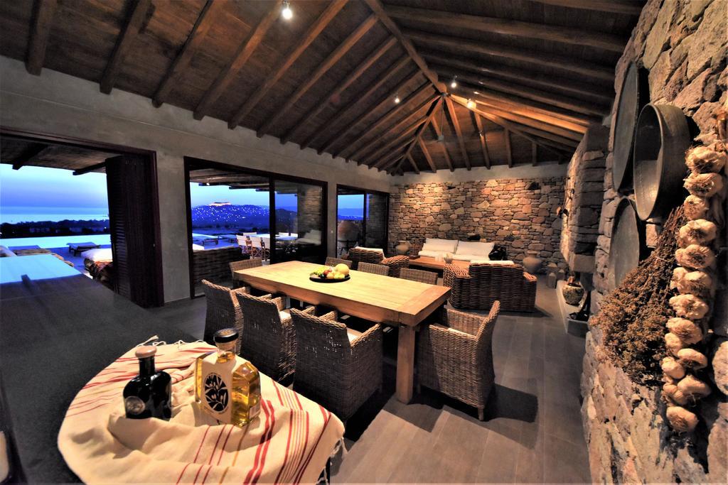Villa Molivos Views Митимна Екстериор снимка